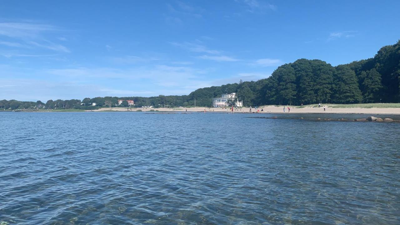 Ferienwohnung In Weisser Villa Am Kliff Flensburg Bagian luar foto